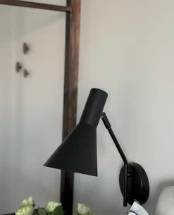 CERES Vägglampa 14cm Svart