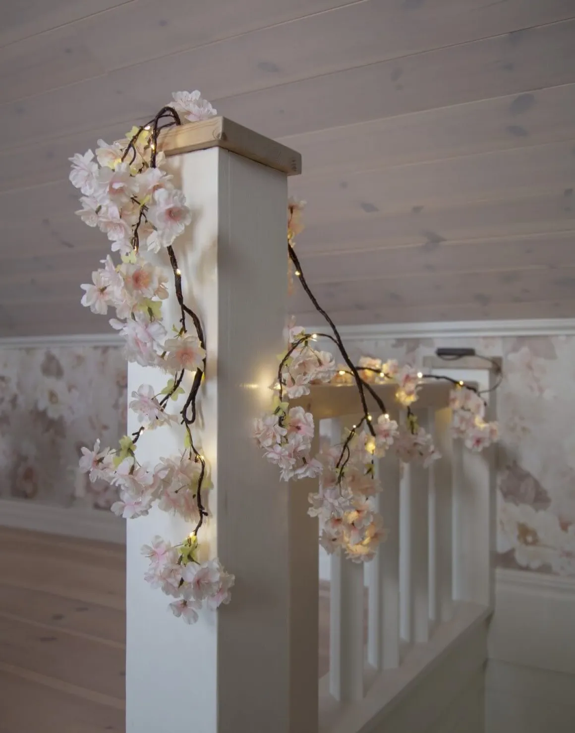 CHERRYFLOWER Girland Batteri 180cm Rosa