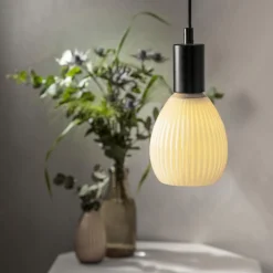 E27 DREAM Decoled 3.5W 3000K 210lm Beige LED-Lampa