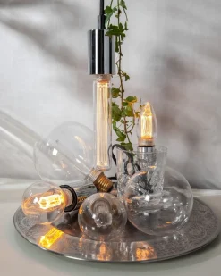 E27 Glob95 Dimbar 2.5W 1800K 90lm Klar LED-Lampa