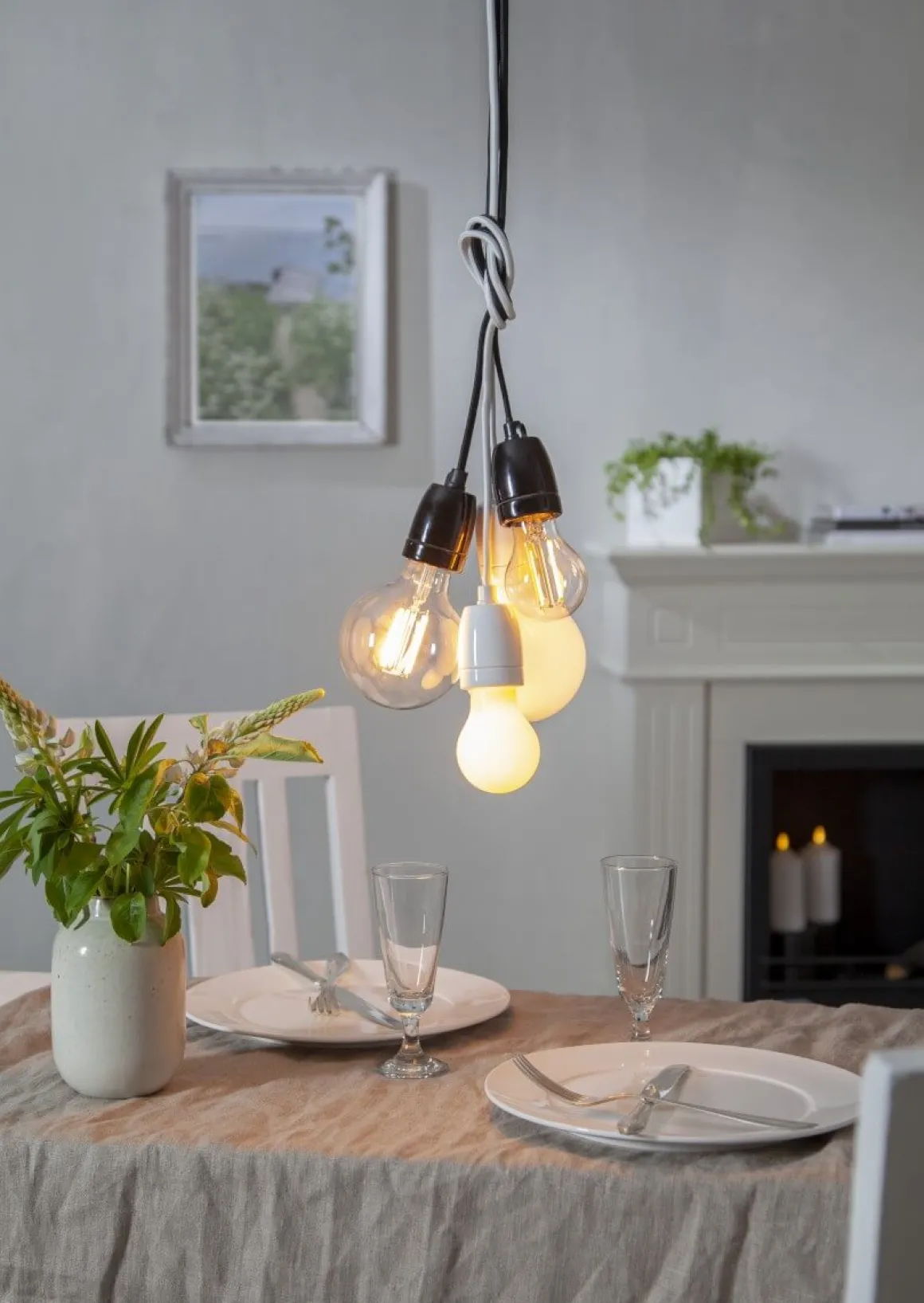 E27 Glob95 Smart Dimbar Sensor 7W 2700-6500K 806lm Opal LED-Lampa