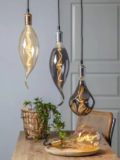 E27 Industrial Vintage Dimbar 3.8W 2000K 220lm Amber LED-Lampa