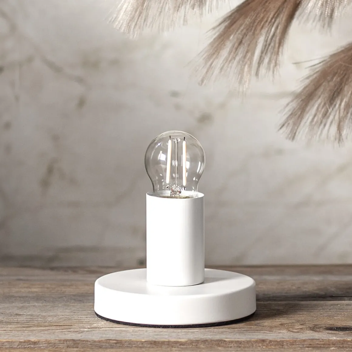 E27 Klot Dimbar Vit 2,5W 2700K 250lm Klar LED-Lampa