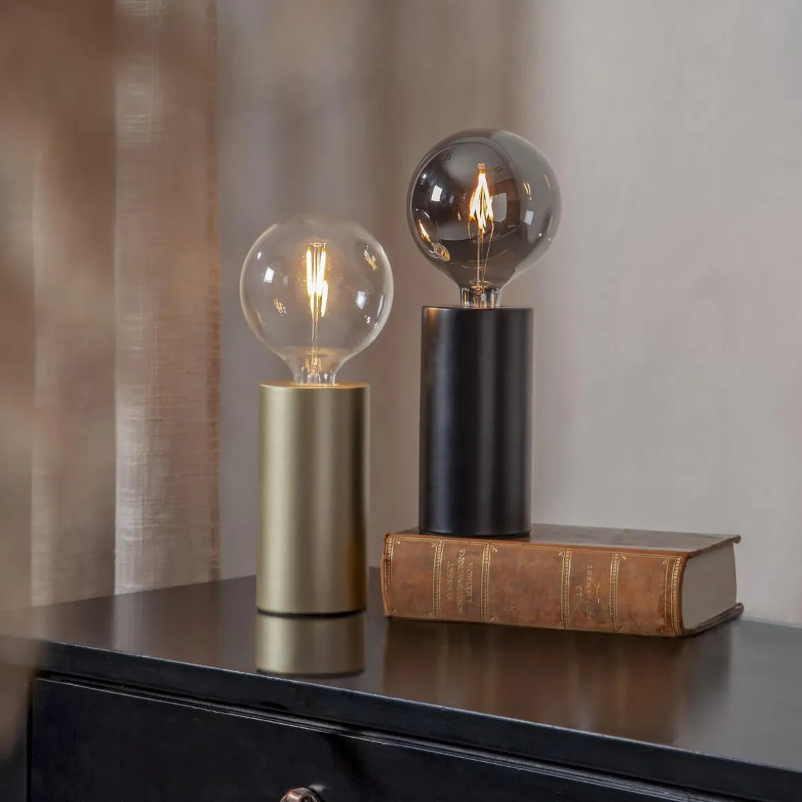 E27 TINY Lampfot 14cm Svart