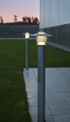 E27 Tubural High Lumen Opal/Vit 7W 3000K 810lm LED-Lampa