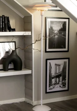 EPSILON Golvlampa 150cm Vit