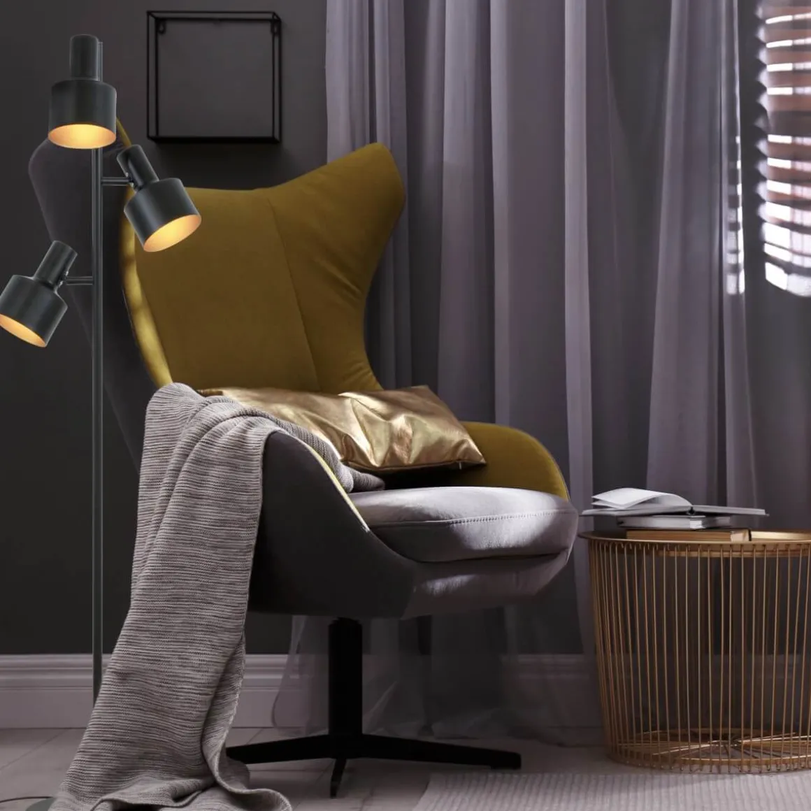 FERDINAND Golvlampa 150cm Svart