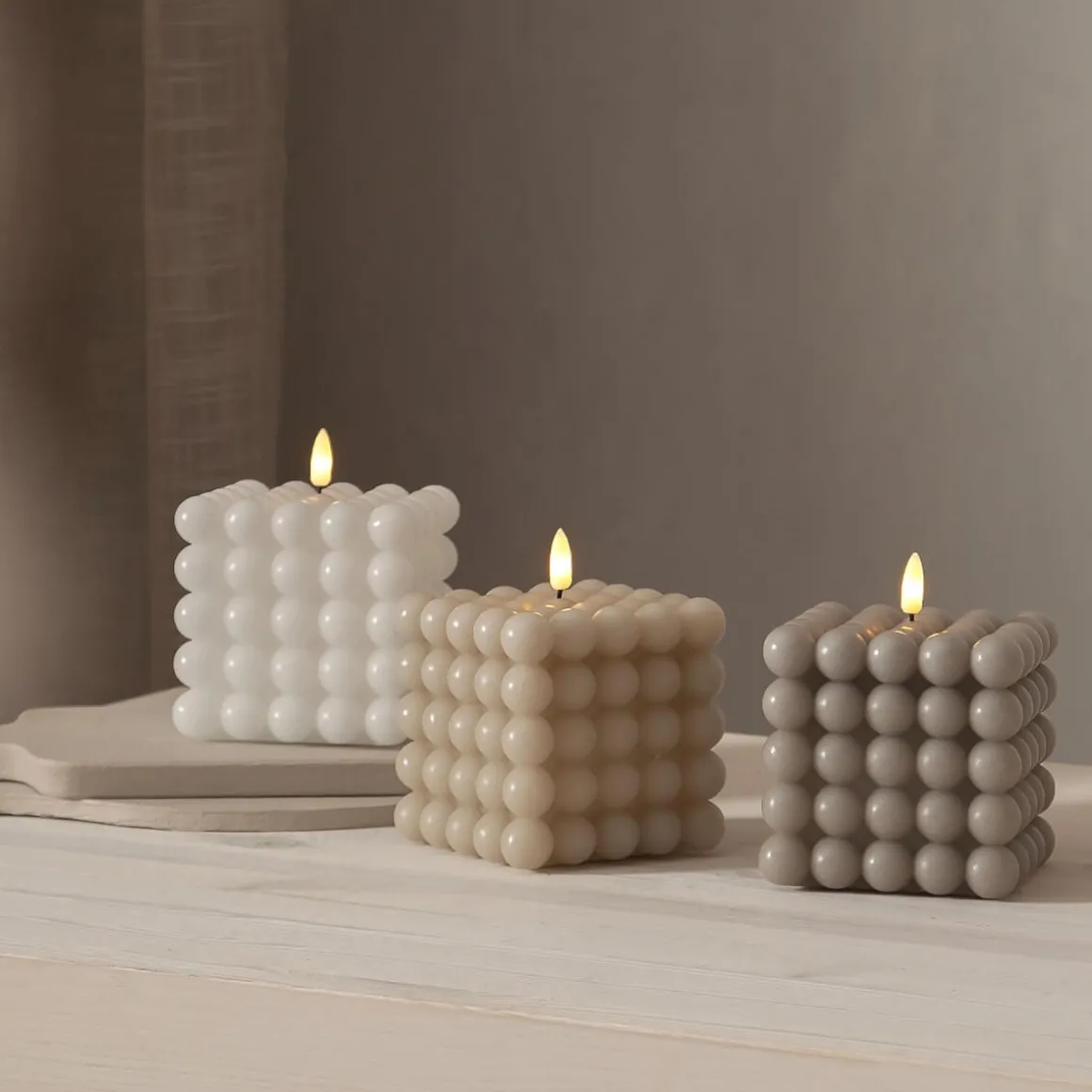 FLAMME DOT LED-Blockljus 12,5cm Beige