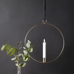 FLAMME RING med Batteridrivet Antikljus 28,5cm Mässing