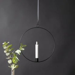 FLAMME RING med Batteridrivet Antikljus 28,5cm Svart