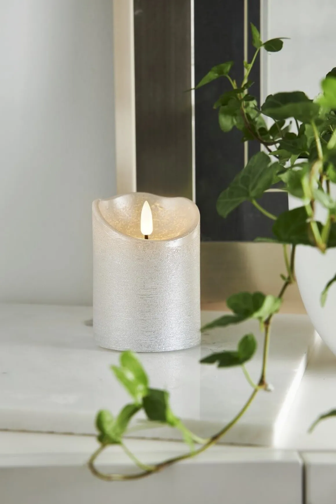 FLAMME RUSTIC LED-Blockljus 10cm Silver