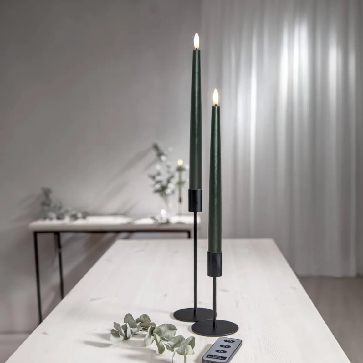 FLAMME SLIM LED-Antikljus 2-pack 28 cm Grön