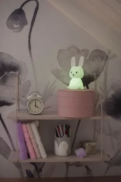 FUNCTIONAL LED-Nattlampa Kanin Batteri 20cm Vit