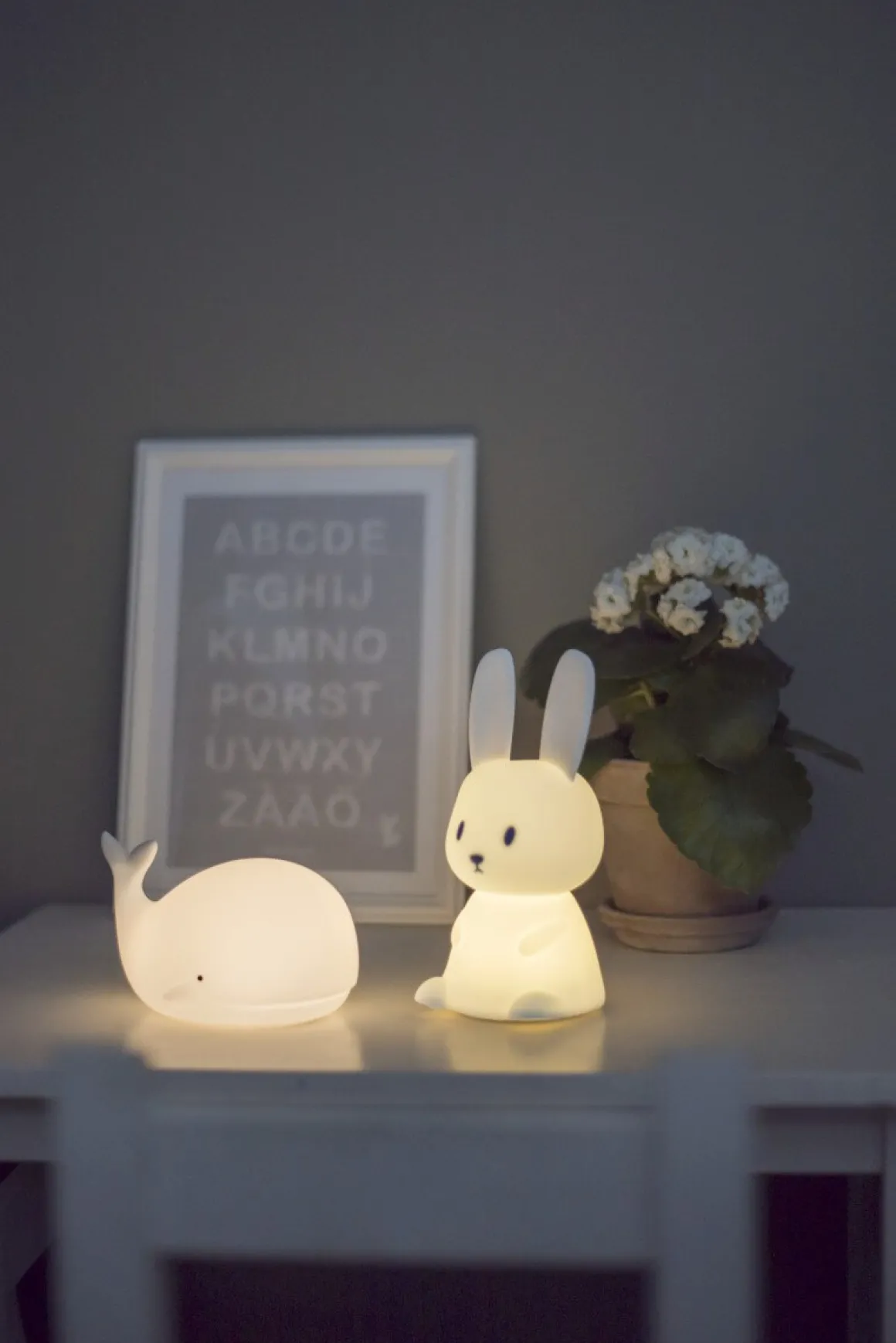 FUNCTIONAL LED-Nattlampa Val Batteri 16,7cm Vit