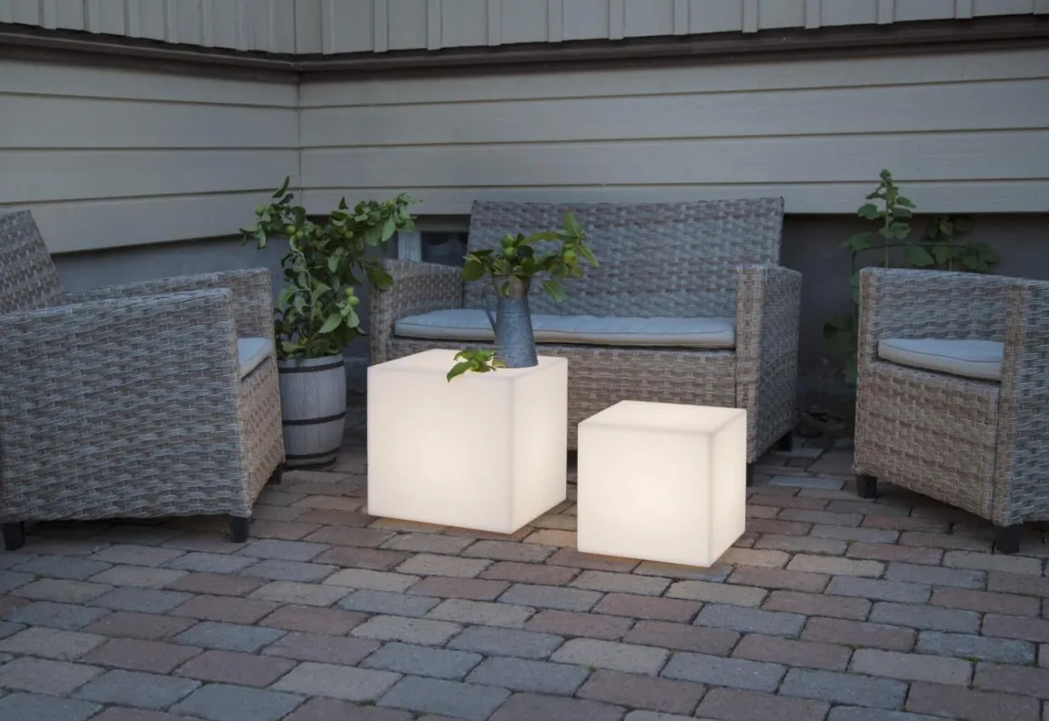 GARDENLIGHT Utedekoration Kub 30,5cm Vit IP65