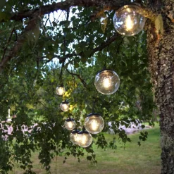 GLOBE Solcells-ljusslinga 210cm Svart