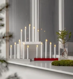 INEZ Ljusstake 24cm Vit/Röd