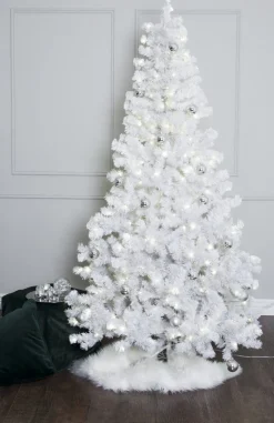 Julgran Ottawa med 260LED 210cm Vit