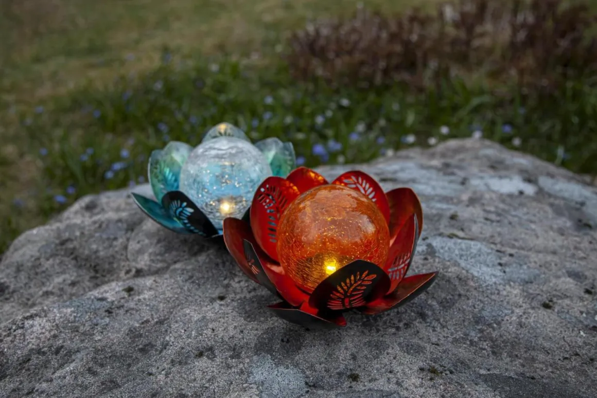 LILLY Solcellsdekoration 24cm Amber