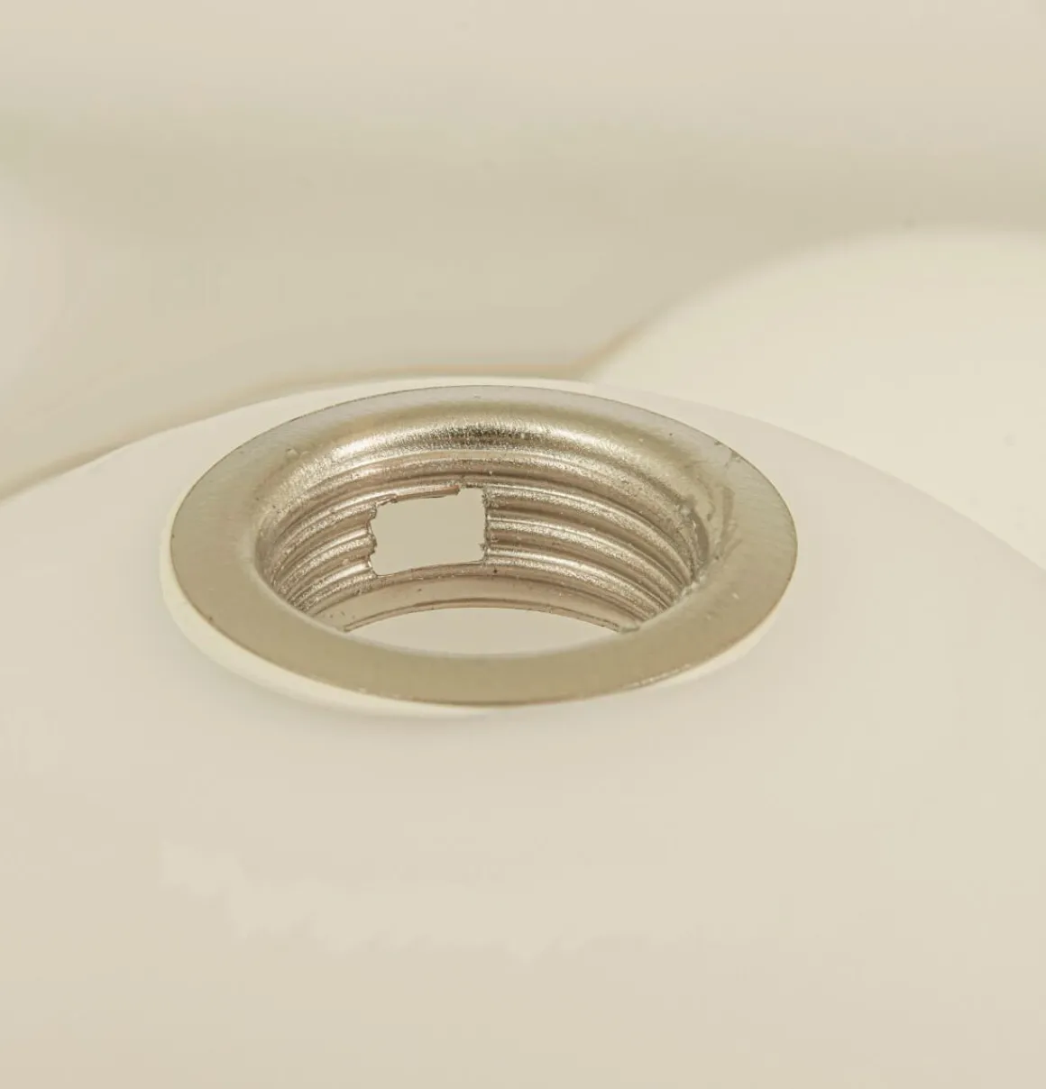 MOLEKYL Taklampa Rund 50cm Matt Mässing/Opalvit