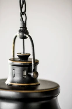 NEW HAVEN Takpendel 37cm Antiksvart/Guld