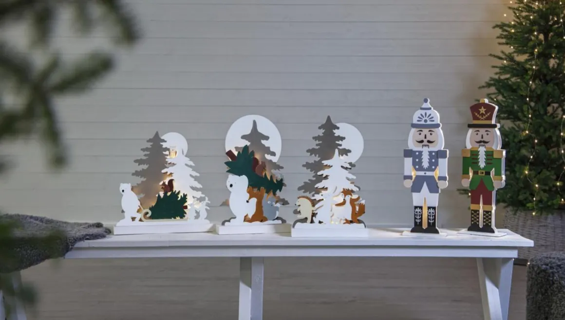 NUTCRACKER Batteridekoration 52cm Grön