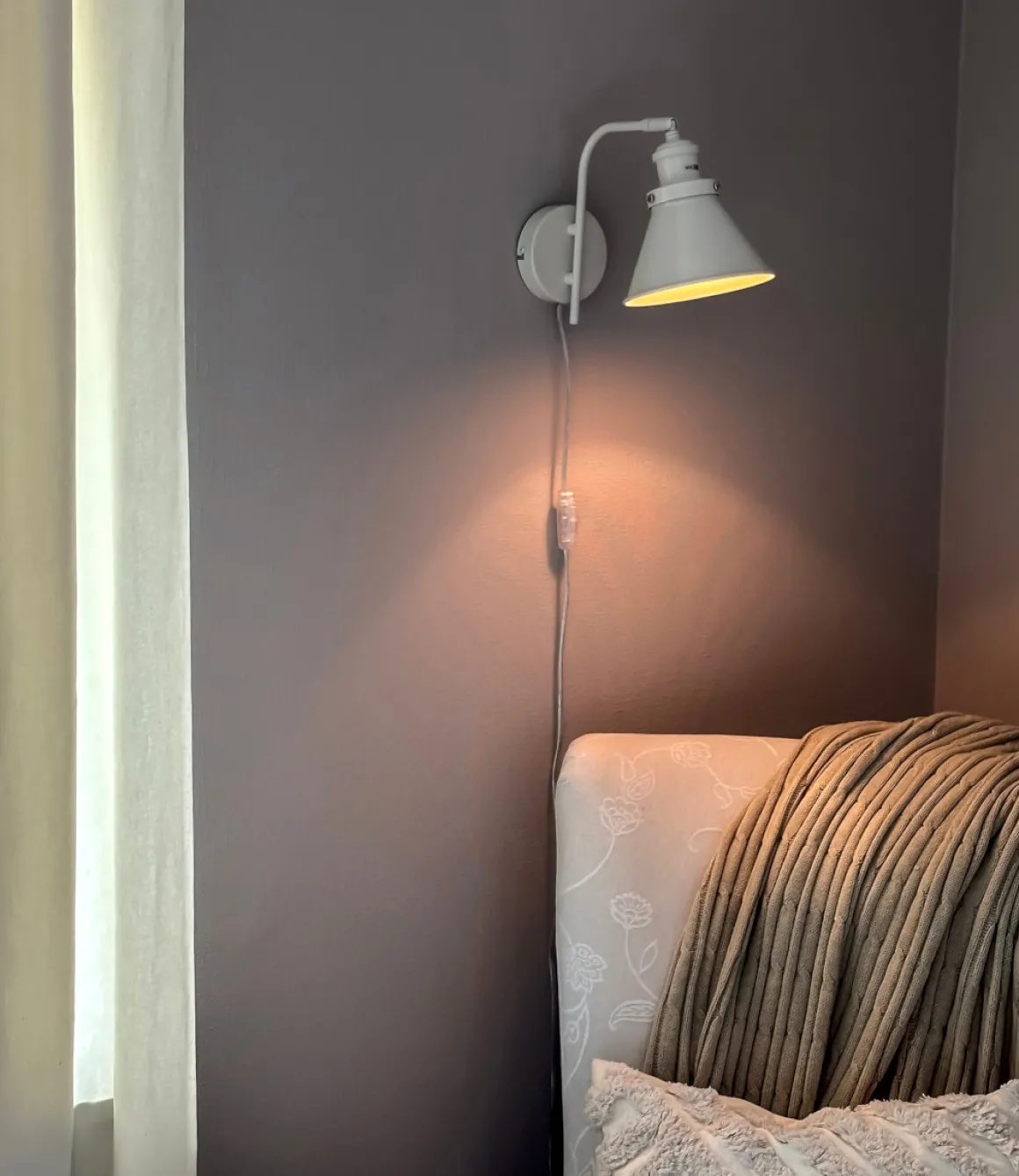 Paris Vägglampa 15cm Beige