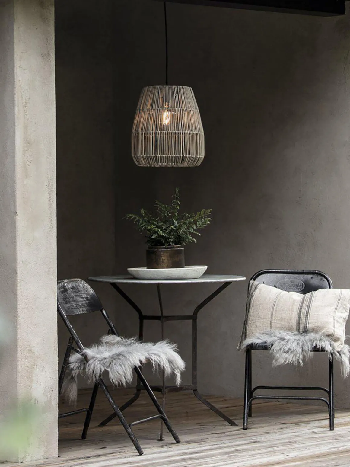 SAIGON Taklampa Utomhus FlexOut 18cm Grå Rotting