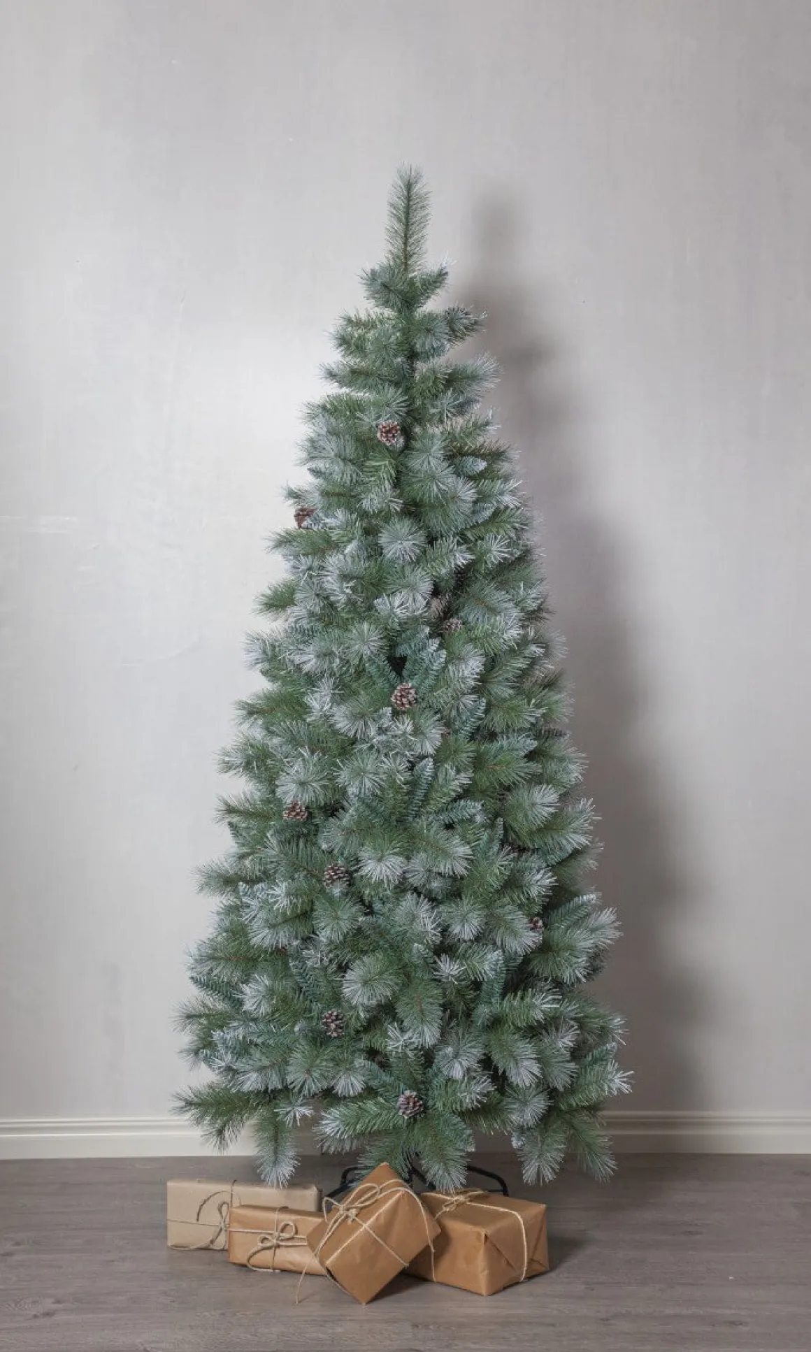 SKOGHALL Julgran 210cm Grön