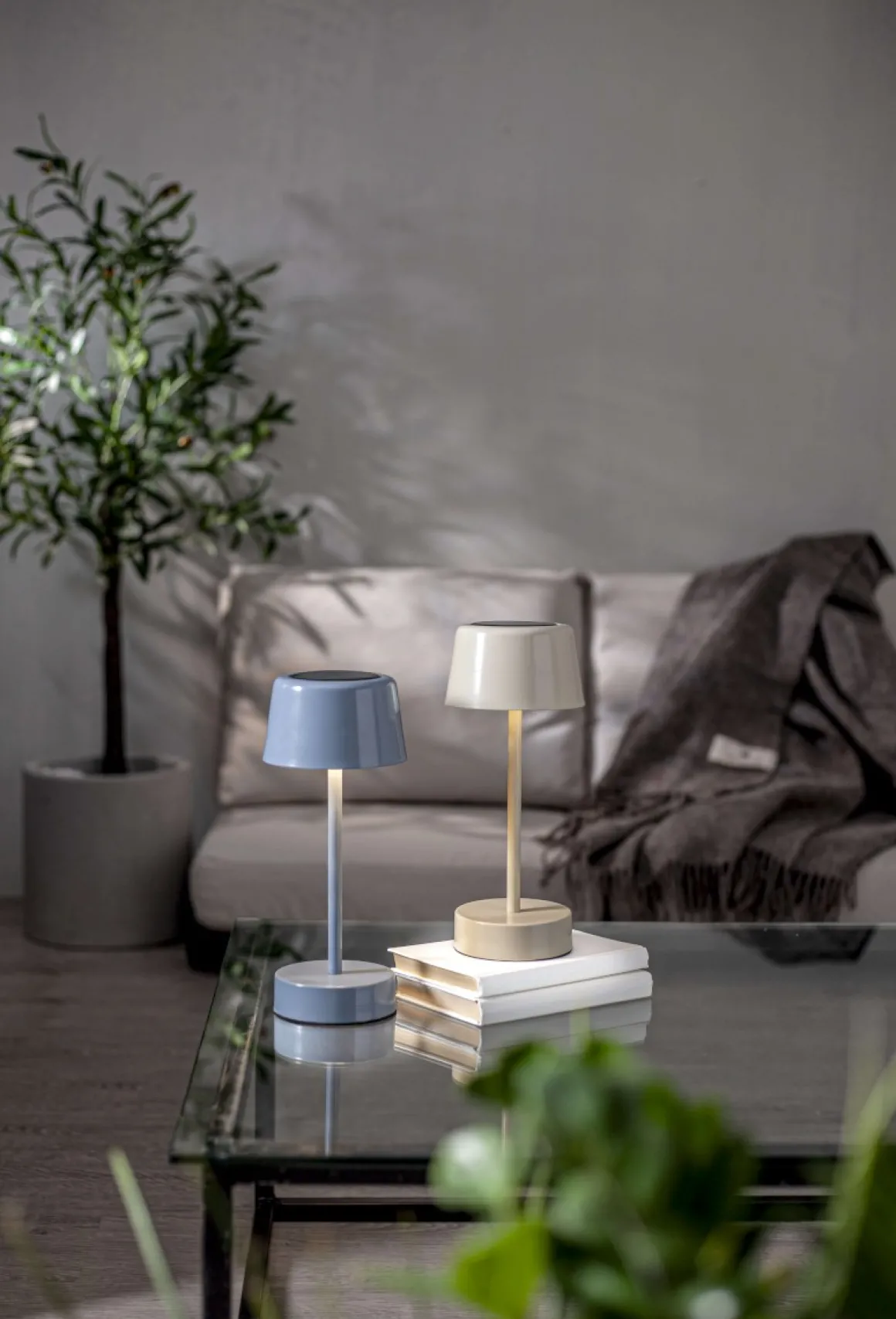 SOLEI Solcellslykta/USB 26,5cm Blå