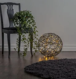 TRASSEL Utomhusdekoration 37,5cm 100LED IP44 Svart