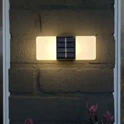 WALLY FROST Solcells-vägglykta 14cm Svart/Vit IP44